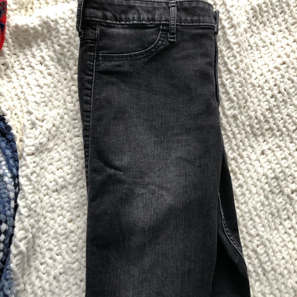 Black high-rise super skinny jeans - Picture 3 of 3